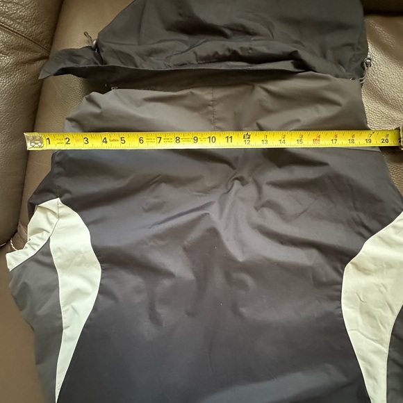 Men’s Skiing Parka + free Ski Pants both in Large & Excellent Cond - Picture 12 of 16